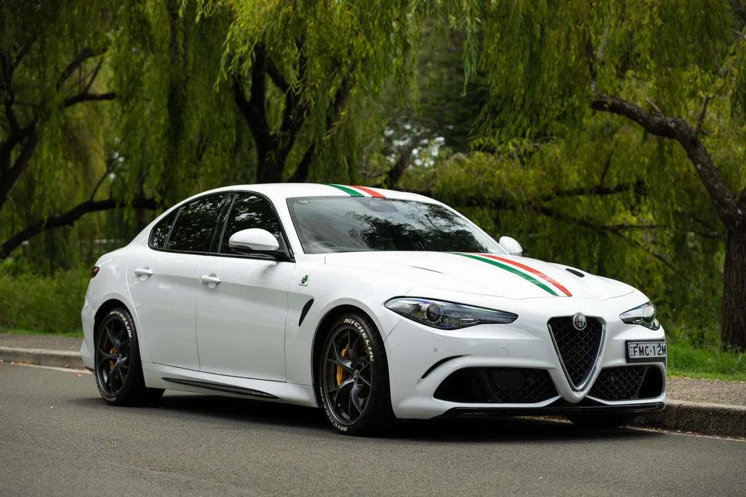 2017 Alfa Romeo Giulia Quadrifoglio - Image 3 of 31