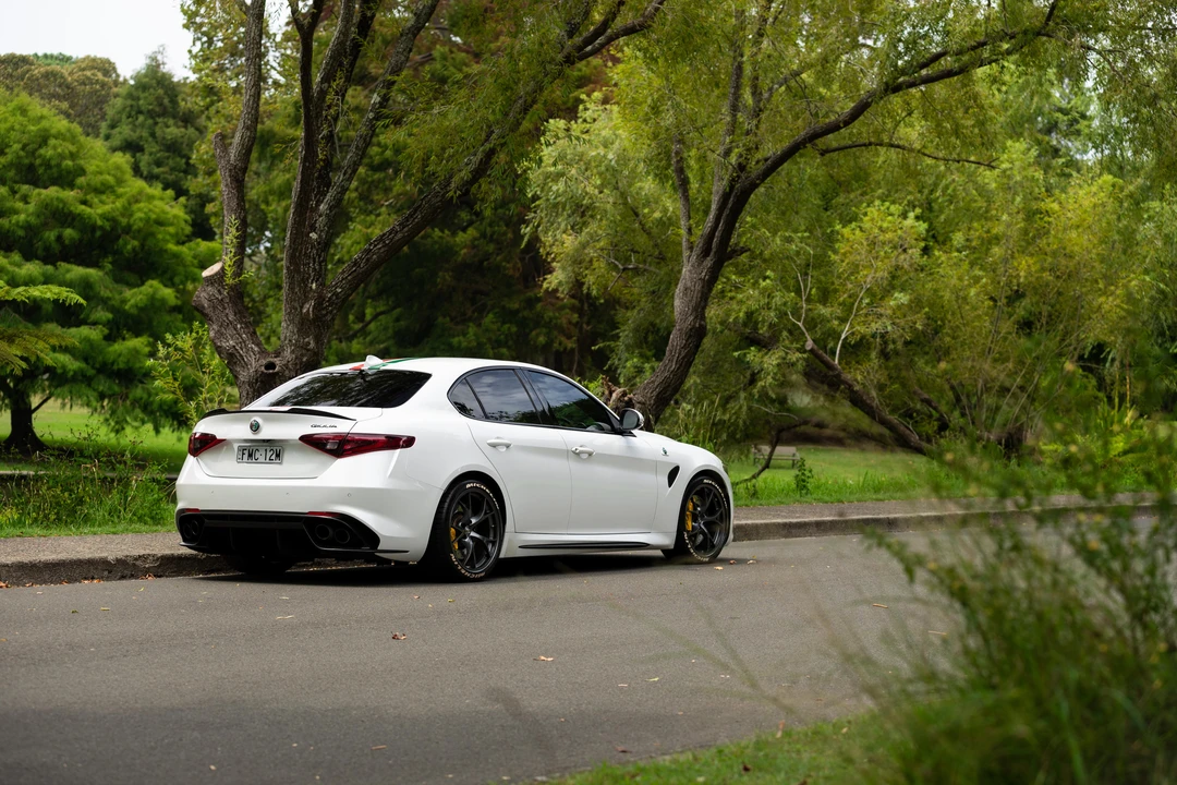 2017 Alfa Romeo Giulia Quadrifoglio - Image 18 of 31