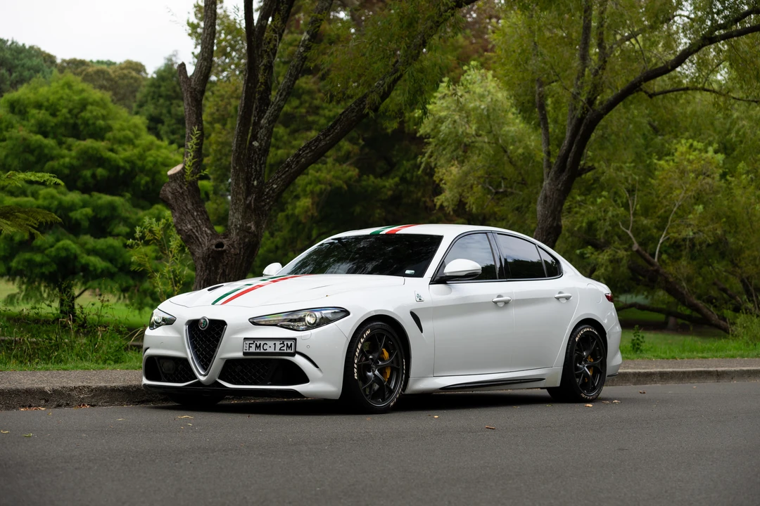 2017 Alfa Romeo Giulia Quadrifoglio - Image 23 of 31