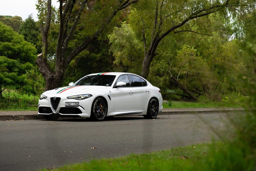 2017 Alfa Romeo Giulia Quadrifoglio - Image 24 of 31