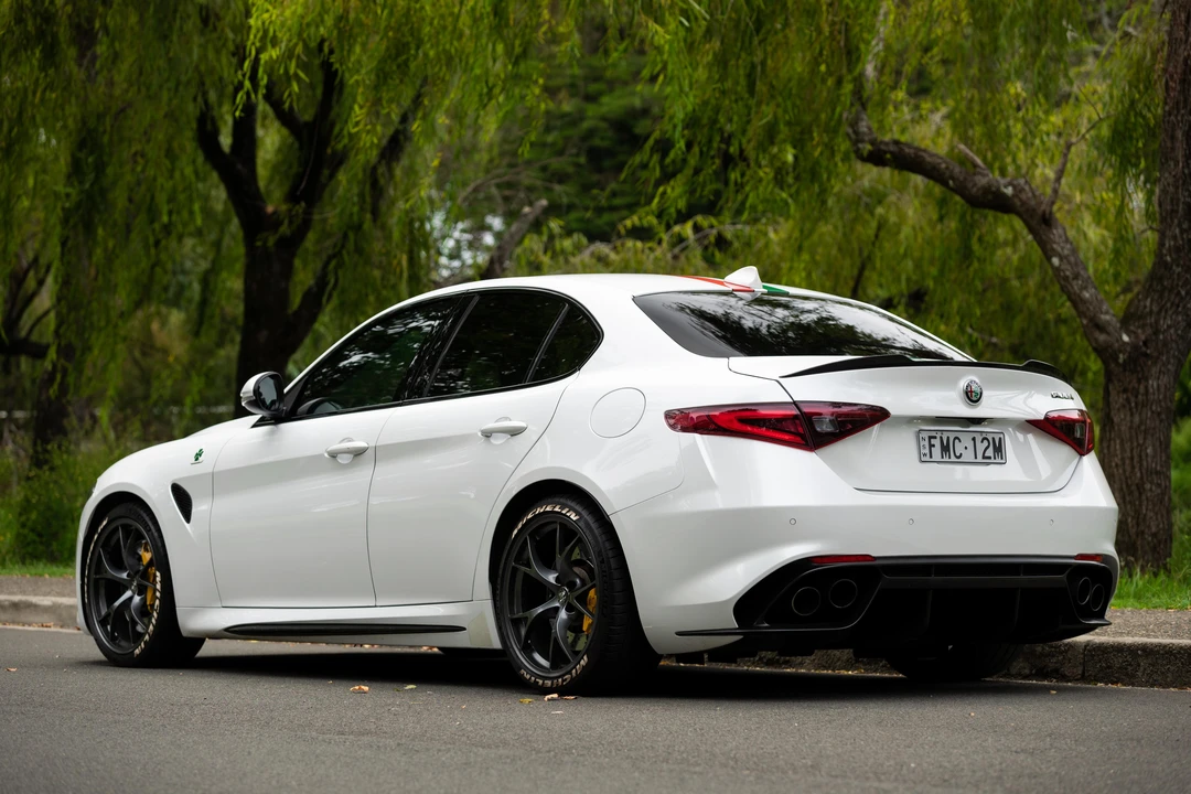 2017 Alfa Romeo Giulia Quadrifoglio - Image 7 of 31