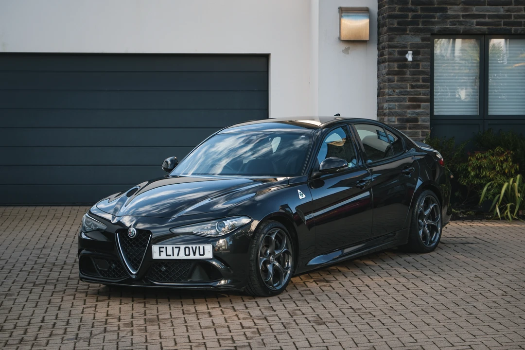 2017 Alfa Romeo Giulia Quadrifoglio - Image 10 of 31