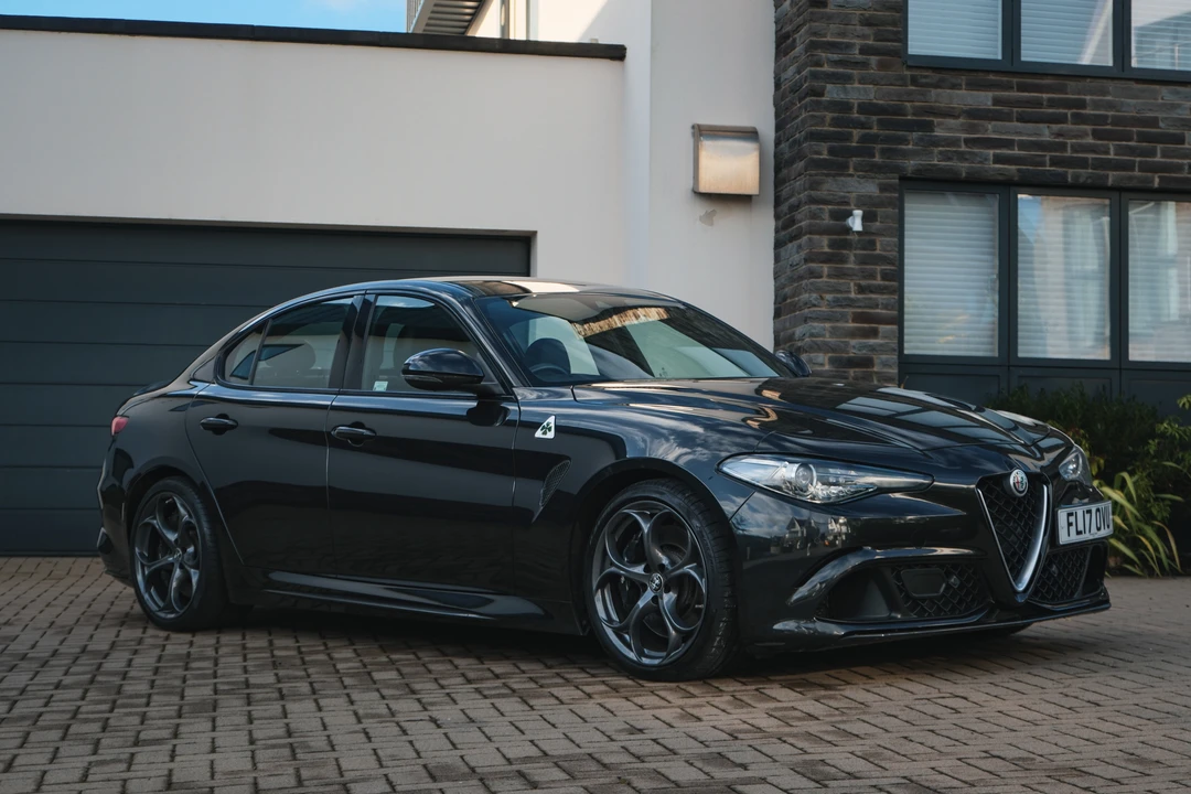 2017 Alfa Romeo Giulia Quadrifoglio - Image 3 of 31