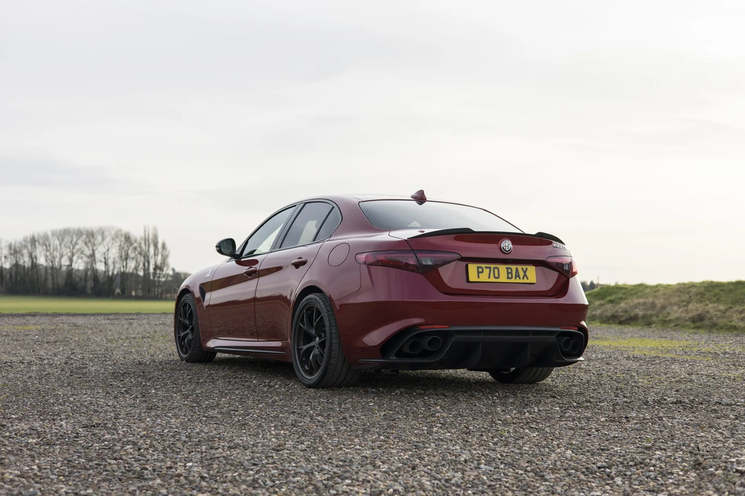 2017 Alfa Romeo Giulia Quadrifoglio - Image 8 of 31