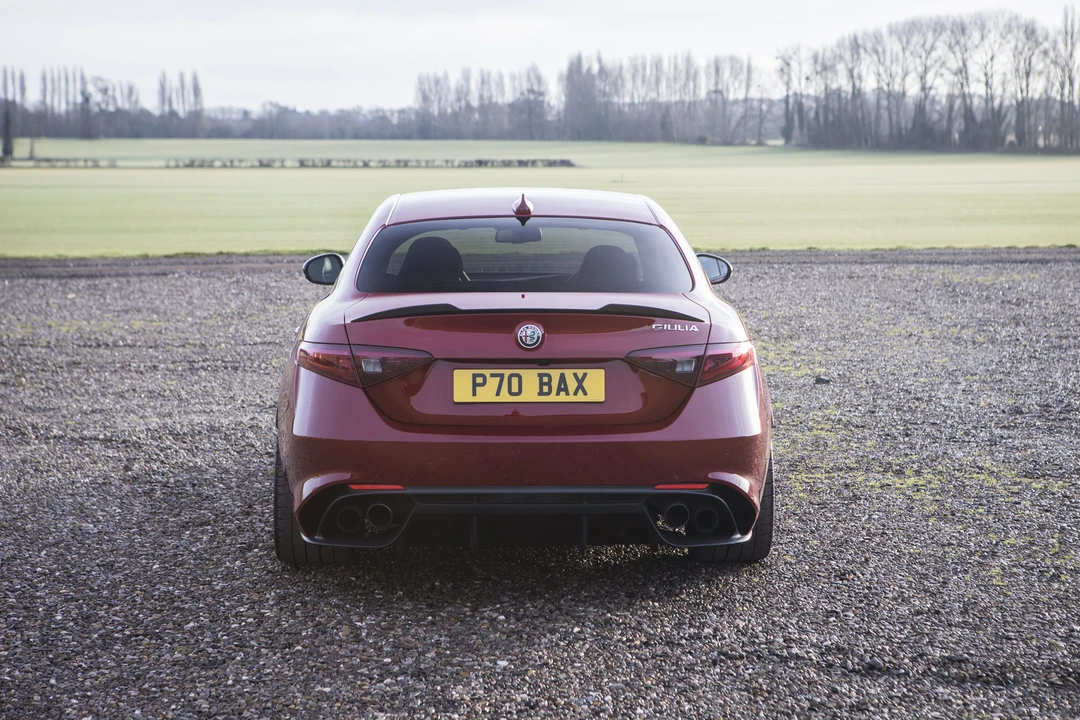 2017 Alfa Romeo Giulia Quadrifoglio - Image 14 of 31