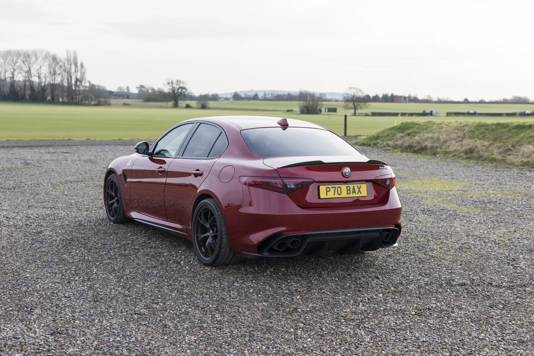 2017 Alfa Romeo Giulia Quadrifoglio - Image 15 of 31