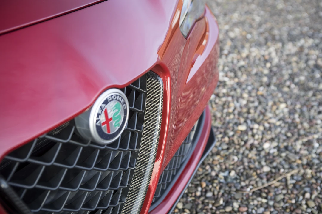 2017 Alfa Romeo Giulia Quadrifoglio - Image 25 of 31