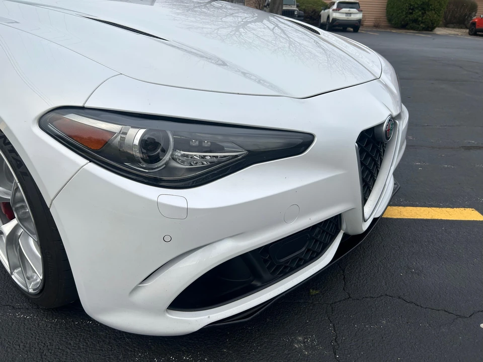 2017 Alfa Romeo Giulia Quadrifoglio - Image 23 of 31