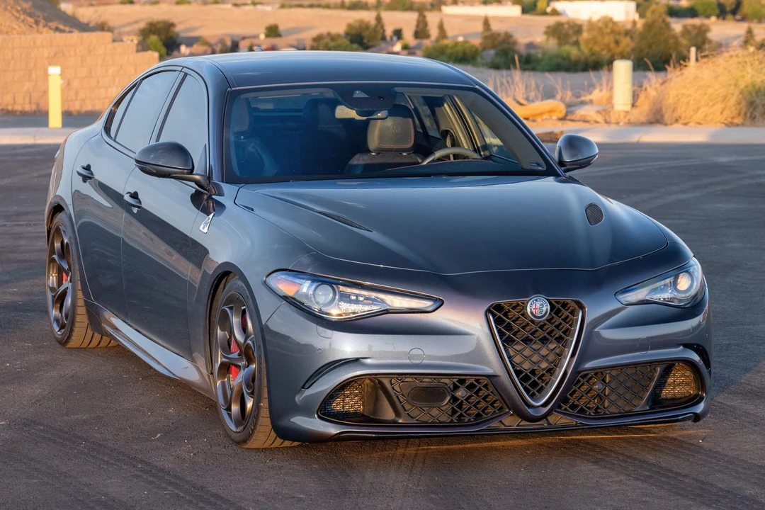 2017 Alfa Romeo Giulia Quadrifoglio - Image 3 of 31