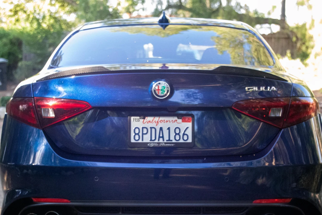 2017 Alfa Romeo Giulia Quadrifoglio - Image 14 of 30
