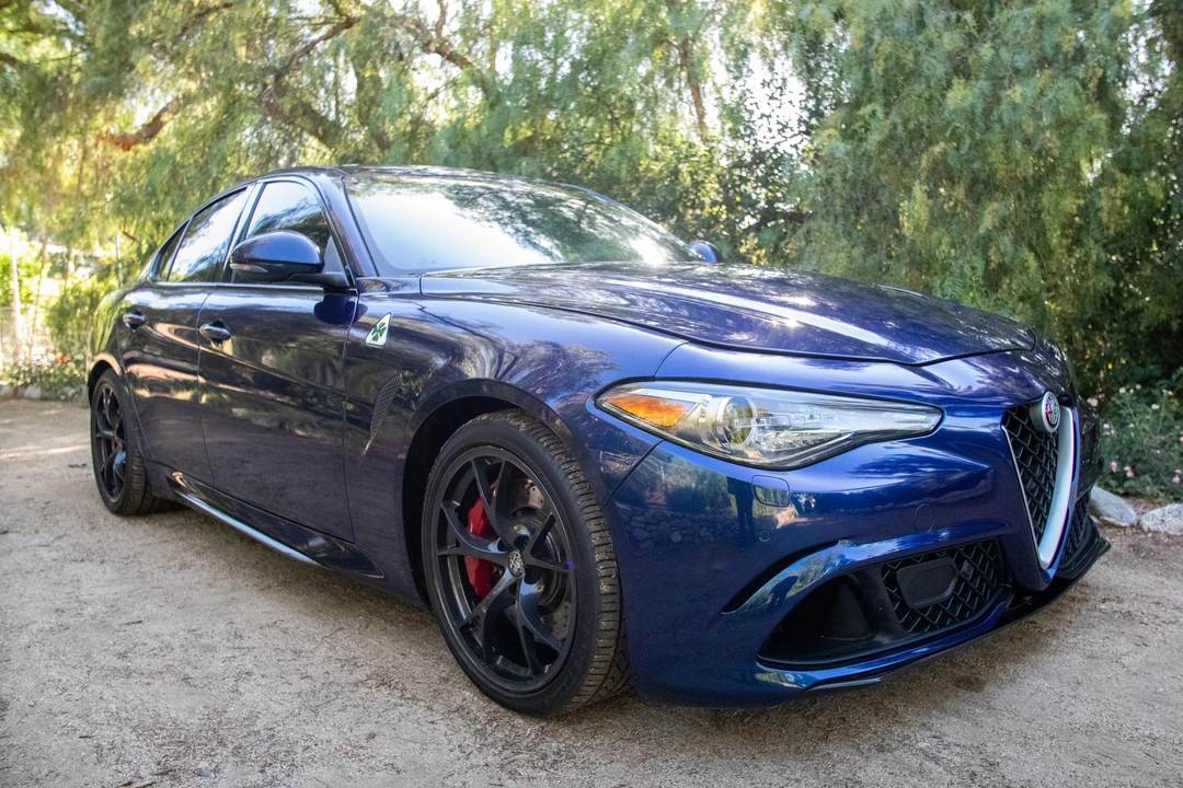2017 Alfa Romeo Giulia Quadrifoglio - Image 8 of 30