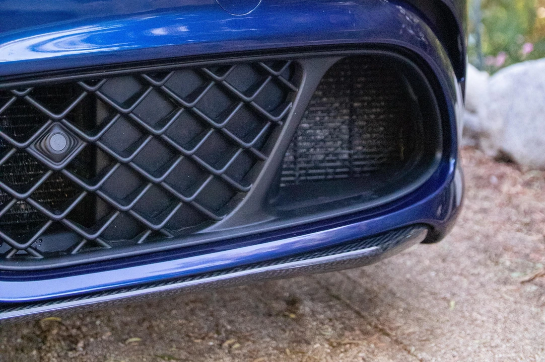 2017 Alfa Romeo Giulia Quadrifoglio - Image 13 of 30