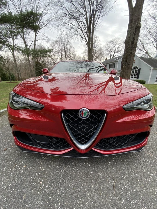 2017 Alfa Romeo Giulia Quadrifoglio - Image 2 of 31