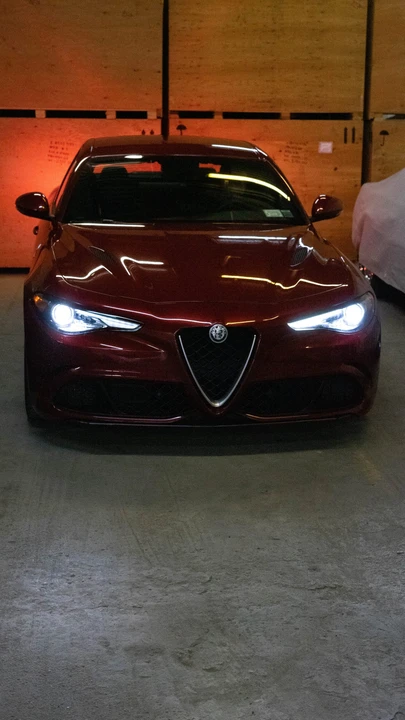 2017 Alfa Romeo Giulia Quadrifoglio - Image 27 of 31
