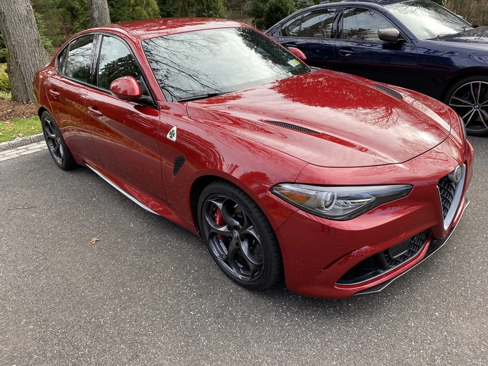 2017 Alfa Romeo Giulia Quadrifoglio - Image 16 of 31