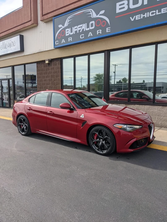 2017 Alfa Romeo Giulia Quadrifoglio - Image 4 of 31