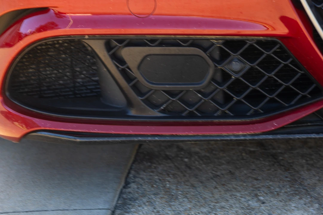 2017 Alfa Romeo Giulia Quadrifoglio - Image 24 of 31
