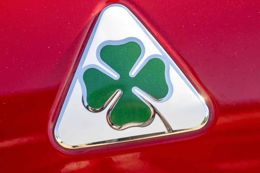 2017 Alfa Romeo Giulia Quadrifoglio - Image 30 of 31