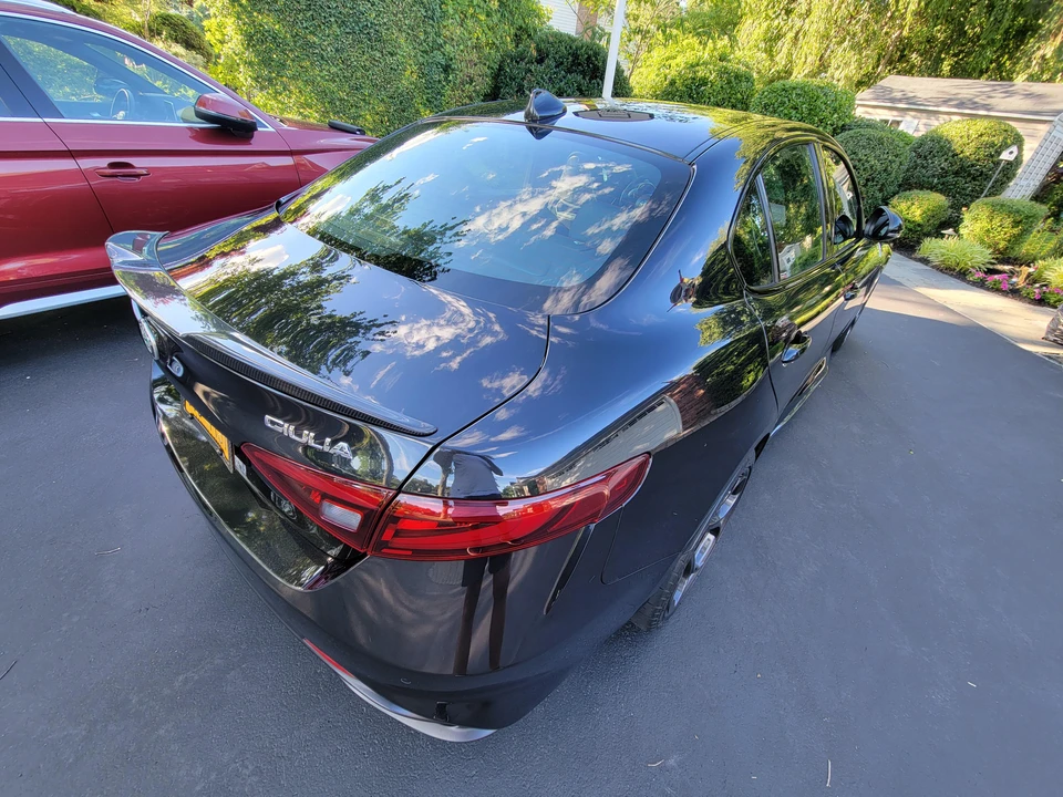 2017 Alfa Romeo Giulia Quadrifoglio - Image 26 of 31