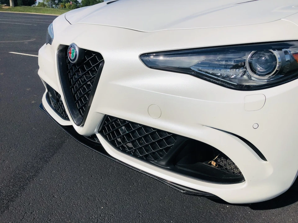 2017 Alfa Romeo Giulia Quadrifoglio - Image 11 of 31