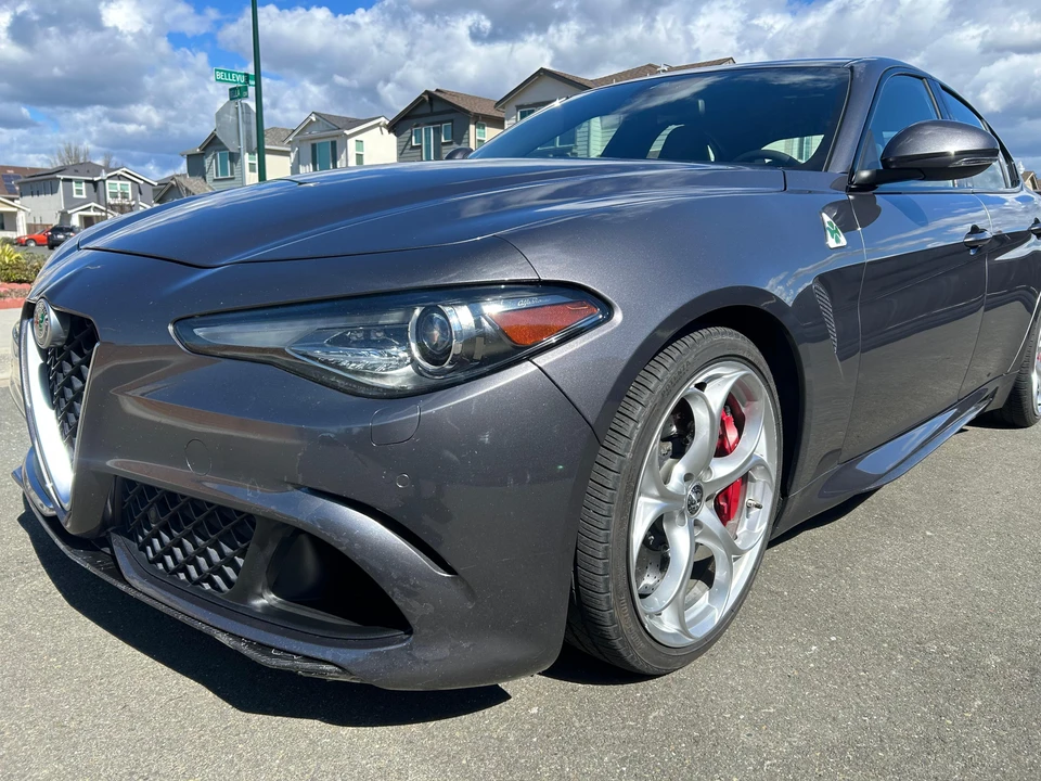 2017 Alfa Romeo Giulia Quadrifoglio - Image 7 of 31