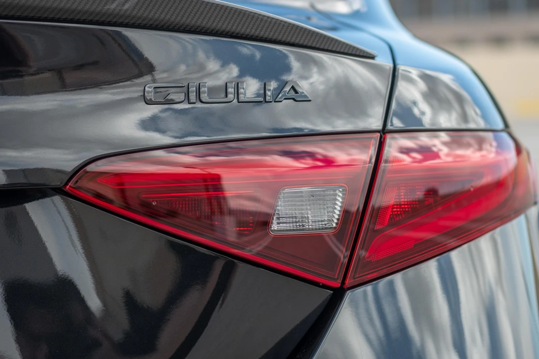 2017 Alfa Romeo Giulia Quadrifoglio - Image 30 of 31