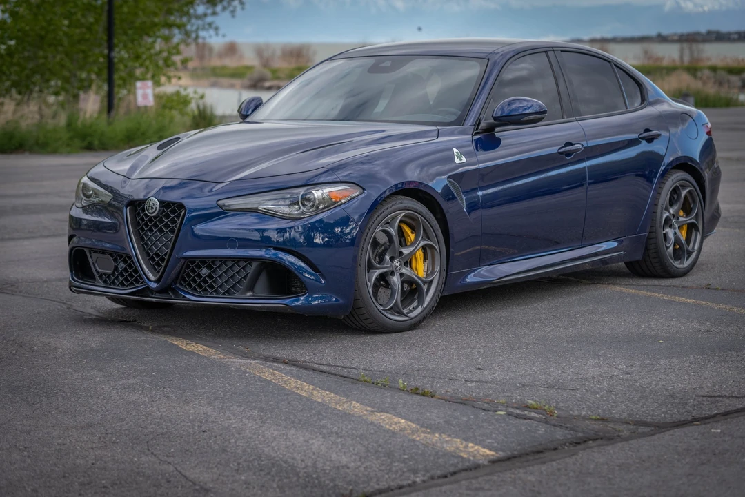 2017 Alfa Romeo Giulia Quadrifoglio - Image 2 of 31