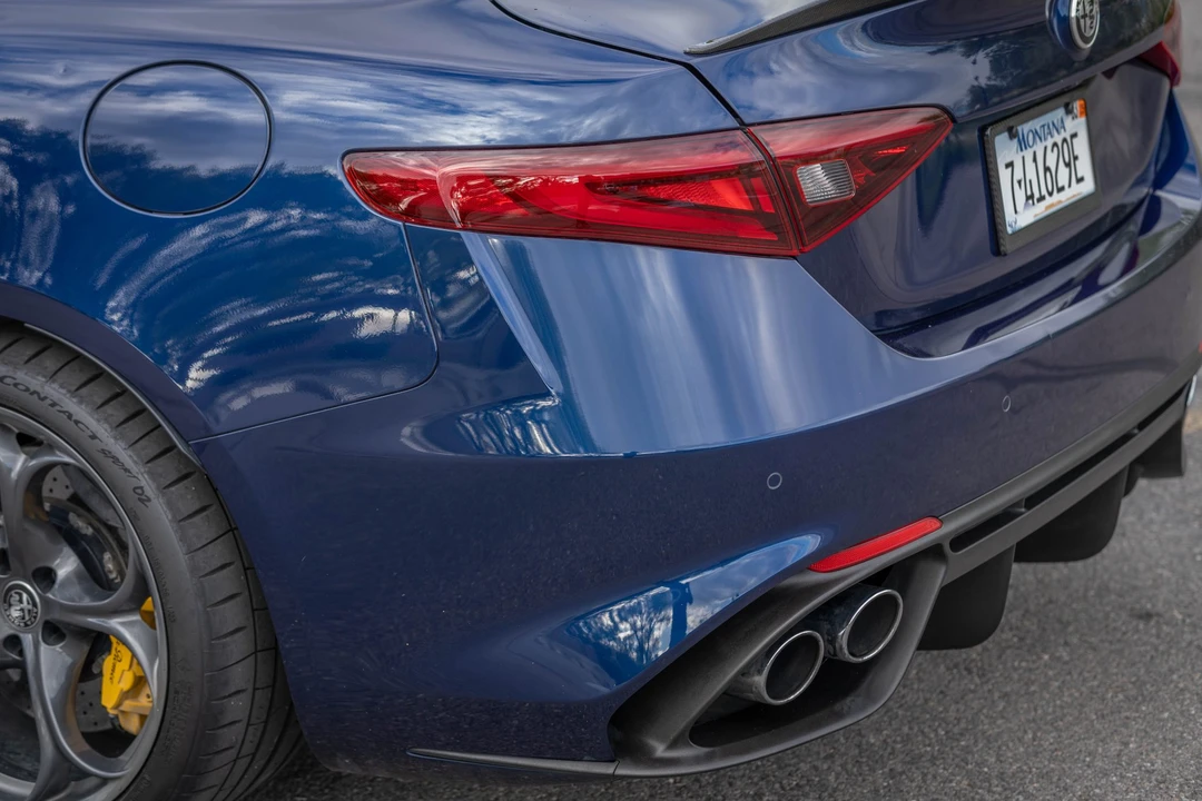 2017 Alfa Romeo Giulia Quadrifoglio - Image 21 of 31