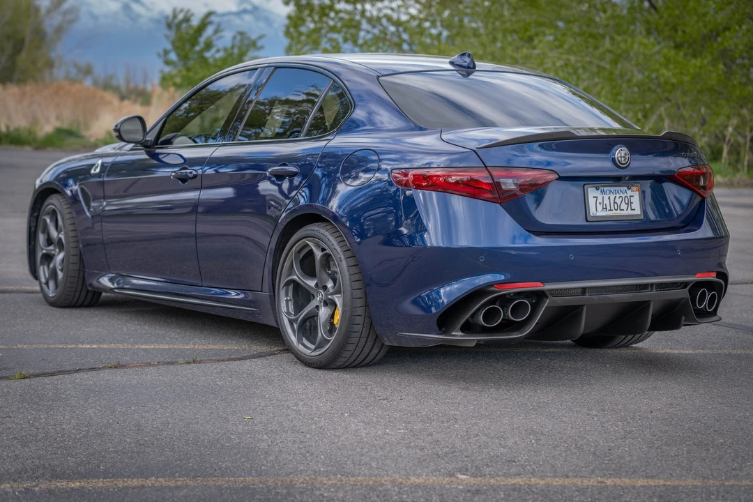 2017 Alfa Romeo Giulia Quadrifoglio - Image 7 of 31