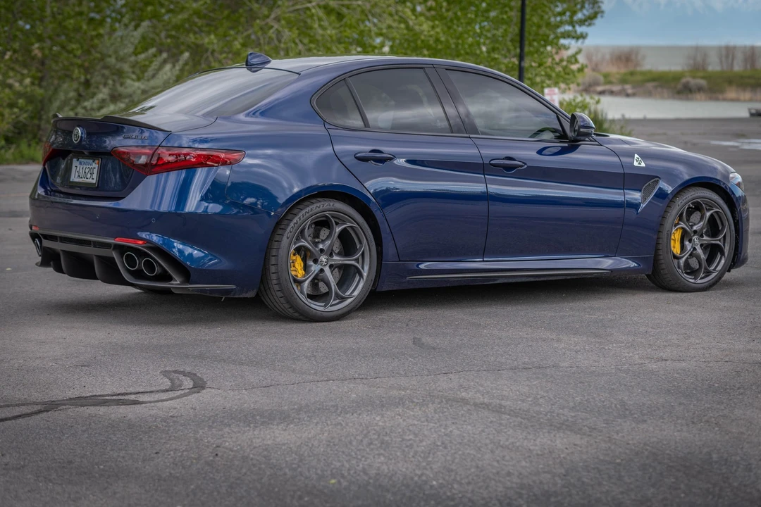2017 Alfa Romeo Giulia Quadrifoglio - Image 10 of 31
