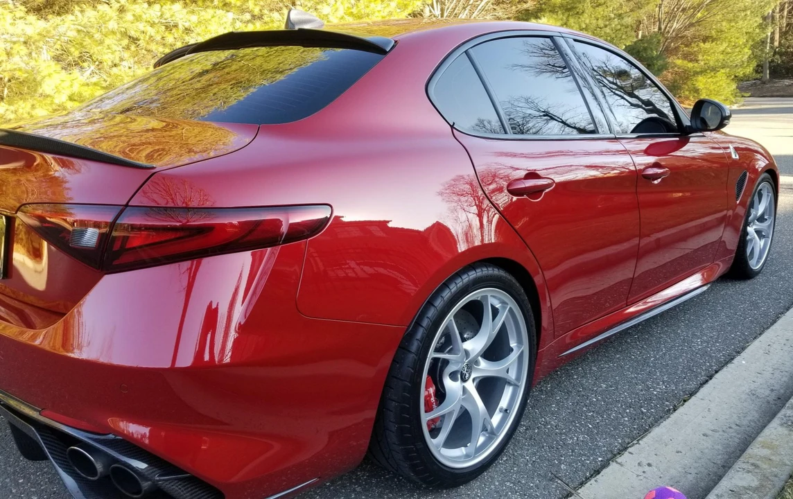 2017 Alfa Romeo Giulia Quadrifoglio - Image 8 of 31