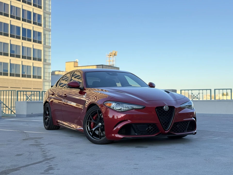 2017 Alfa Romeo Giulia Quadrifoglio - Image 7 of 31