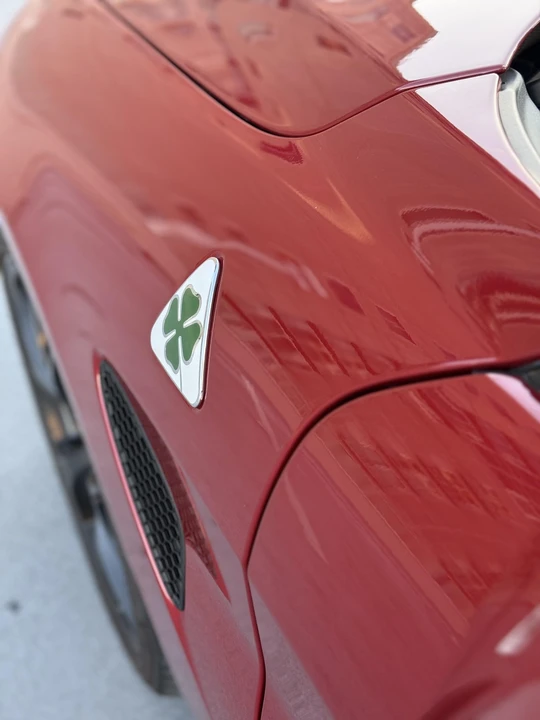 2017 Alfa Romeo Giulia Quadrifoglio - Image 24 of 31