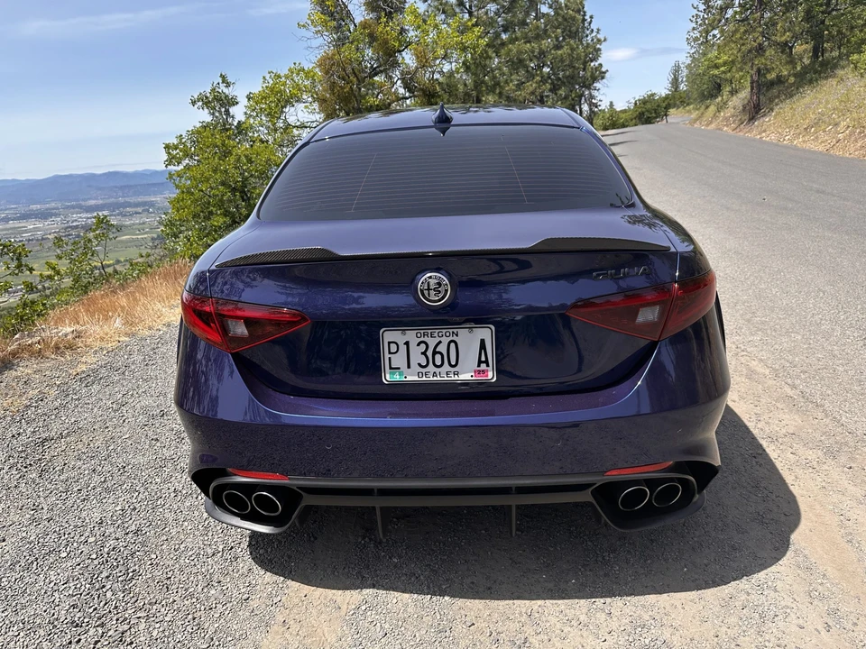 2017 Alfa Romeo Giulia Quadrifoglio - Image 16 of 31