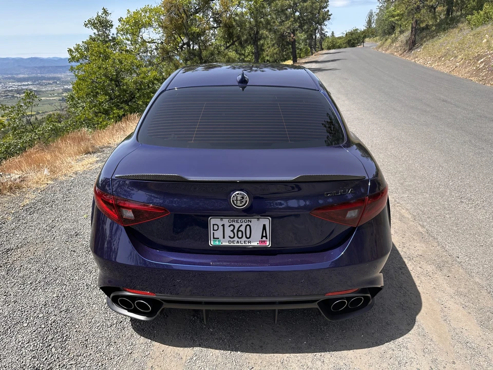 2017 Alfa Romeo Giulia Quadrifoglio - Image 13 of 31