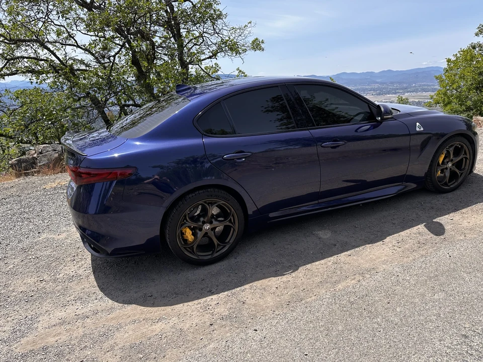2017 Alfa Romeo Giulia Quadrifoglio - Image 24 of 31