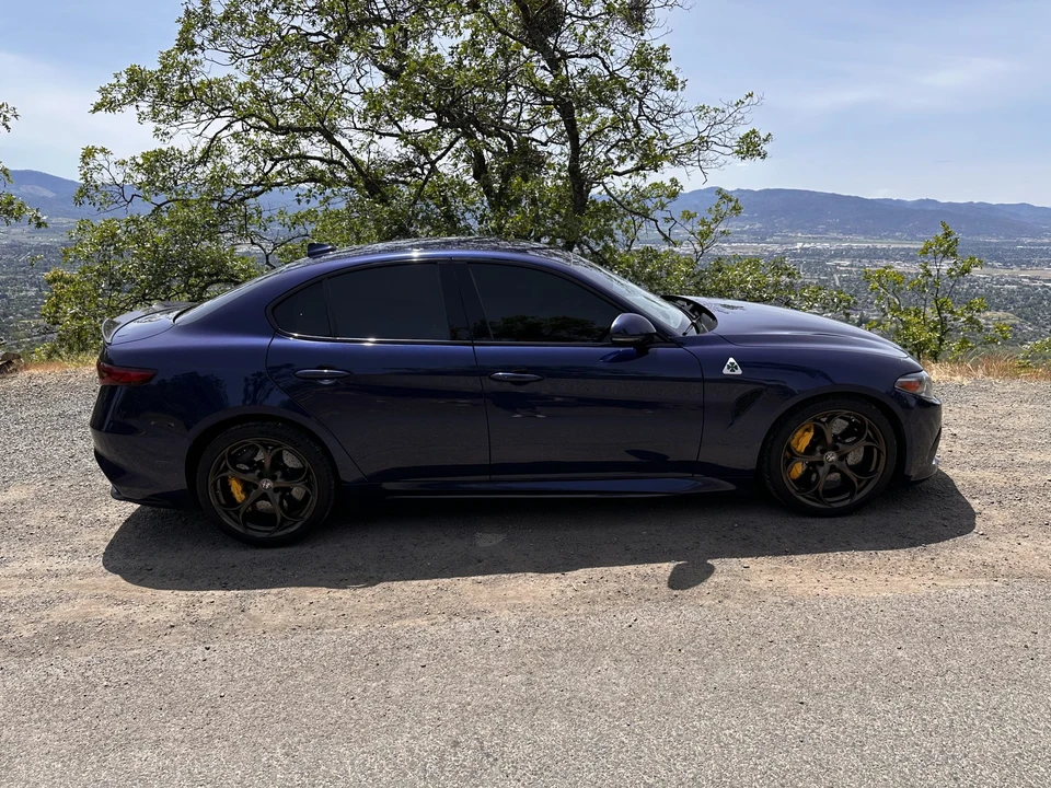 2017 Alfa Romeo Giulia Quadrifoglio - Image 30 of 31