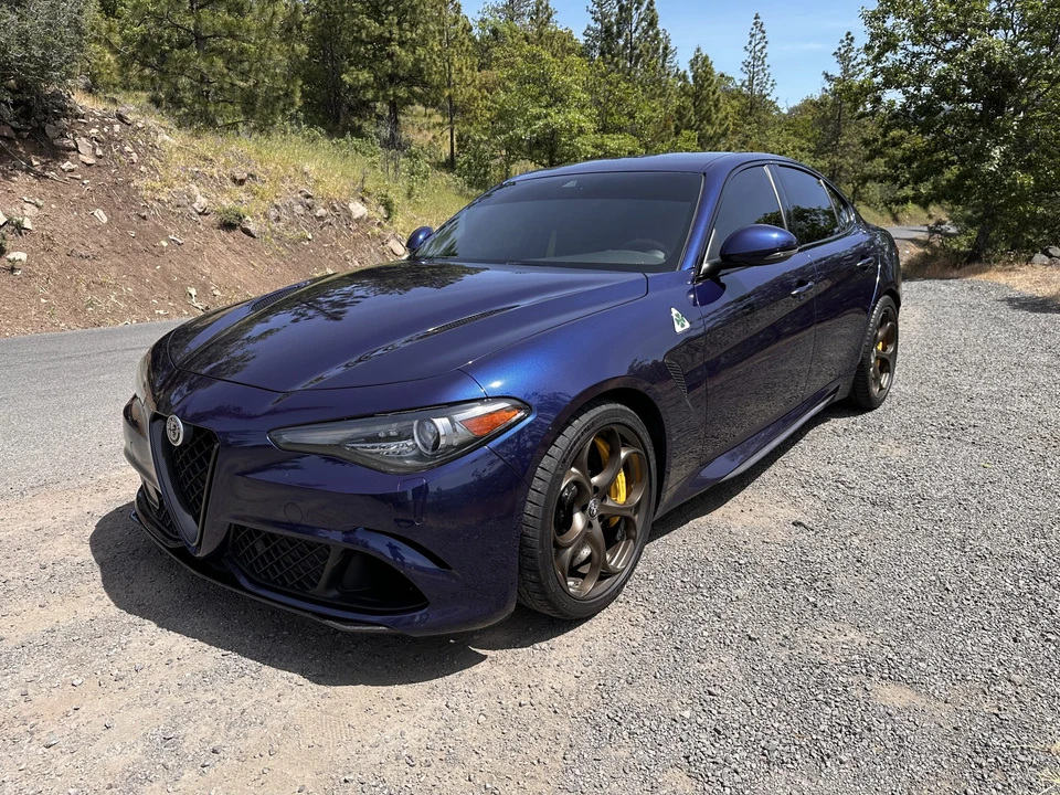 2017 Alfa Romeo Giulia Quadrifoglio - Image 2 of 31