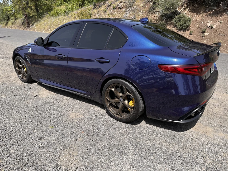 2017 Alfa Romeo Giulia Quadrifoglio - Image 9 of 31