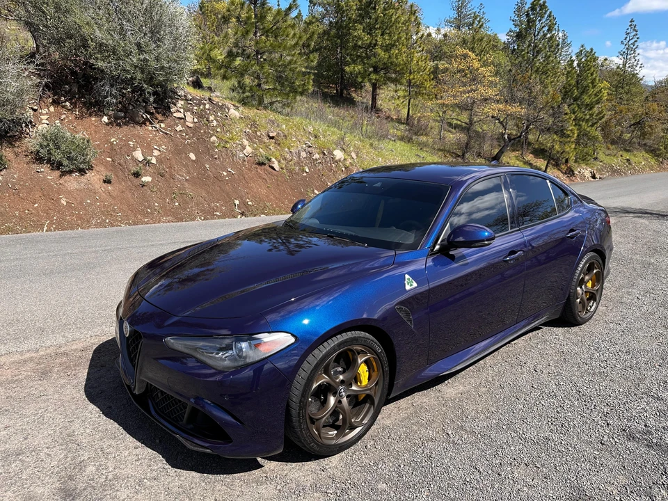 2017 Alfa Romeo Giulia Quadrifoglio - Image 9 of 31