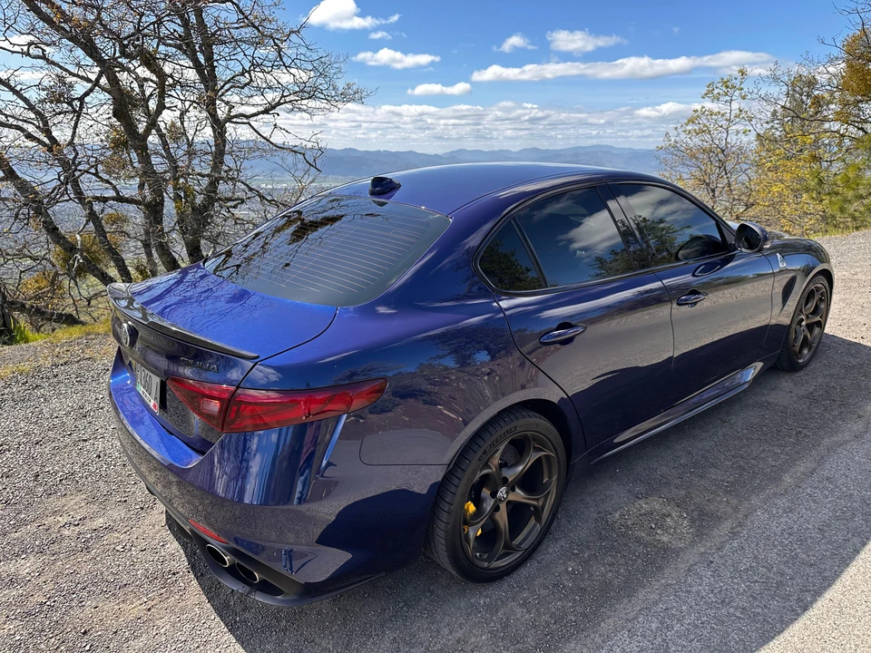 2017 Alfa Romeo Giulia Quadrifoglio - Image 23 of 31