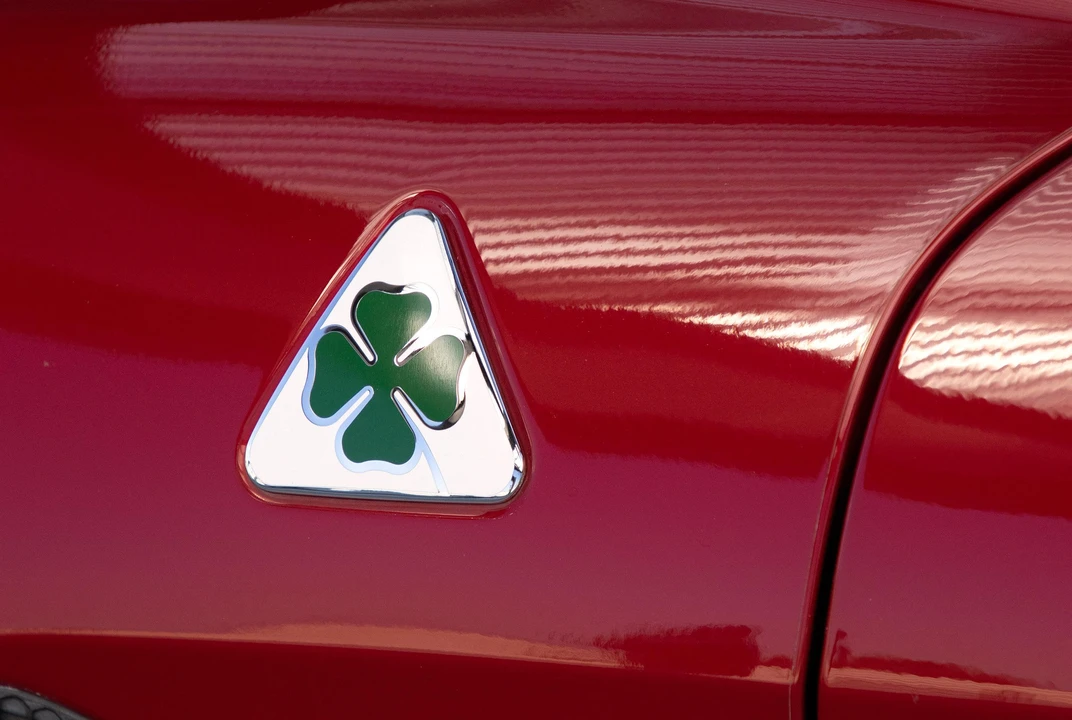 2017 Alfa Romeo Giulia Quadrifoglio - Image 28 of 31