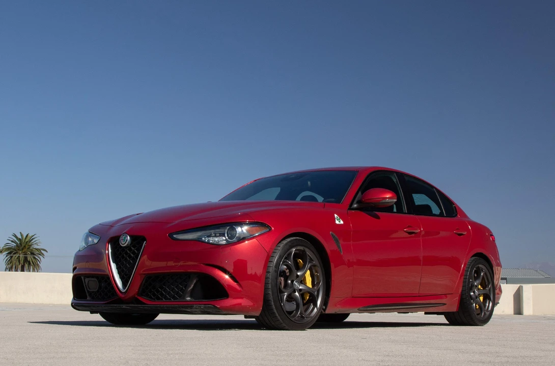 2017 Alfa Romeo Giulia Quadrifoglio - Image 6 of 31