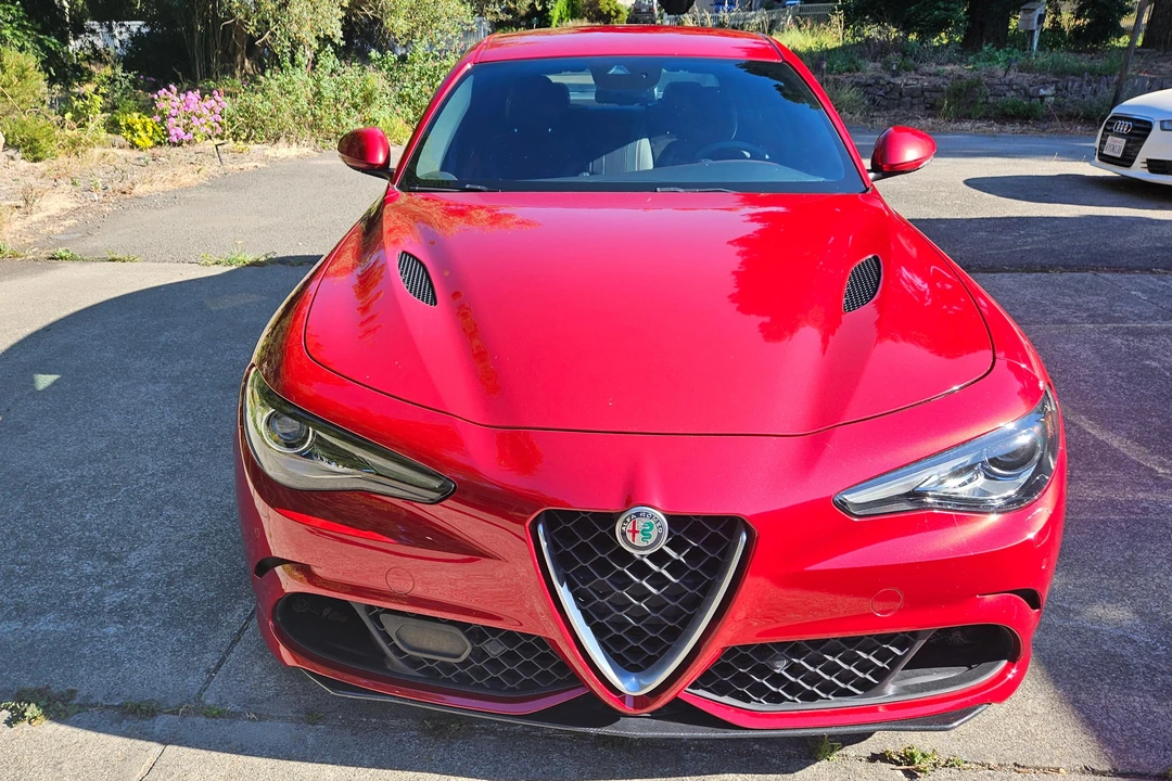 2017 Alfa Romeo Giulia Quadrifoglio - Image 6 of 31