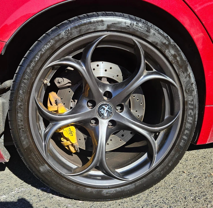 2017 Alfa Romeo Giulia Quadrifoglio - Image 31 of 31