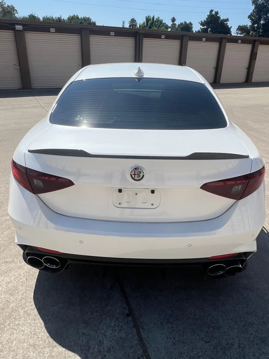 2017 Alfa Romeo Giulia Quadrifoglio - Image 26 of 31