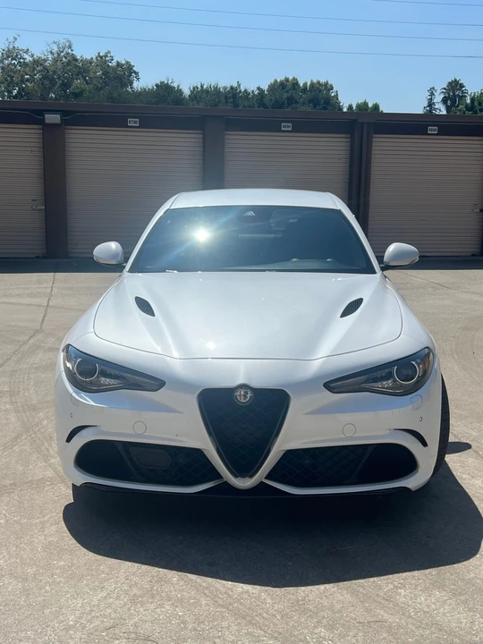 2017 Alfa Romeo Giulia Quadrifoglio - Image 16 of 31