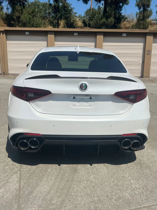 2017 Alfa Romeo Giulia Quadrifoglio - Image 7 of 31