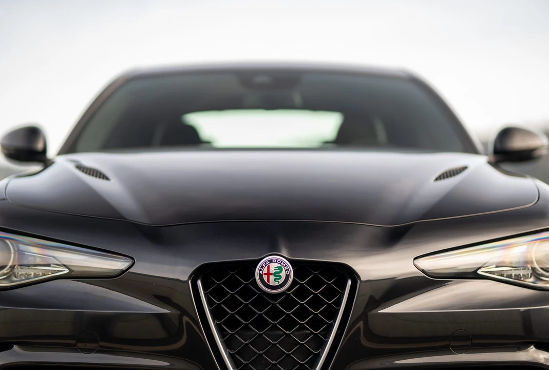 2017 Alfa Romeo Giulia Quadrifoglio - Image 22 of 31