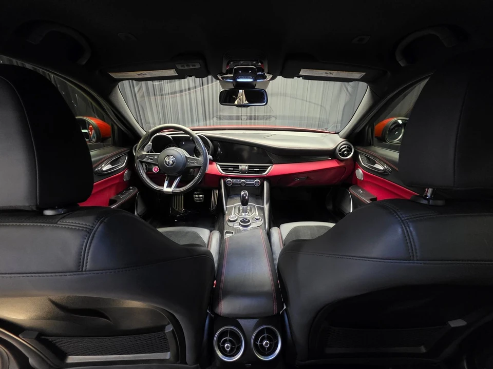 2017 Alfa Romeo Giulia Quadrifoglio - Image 2 of 21